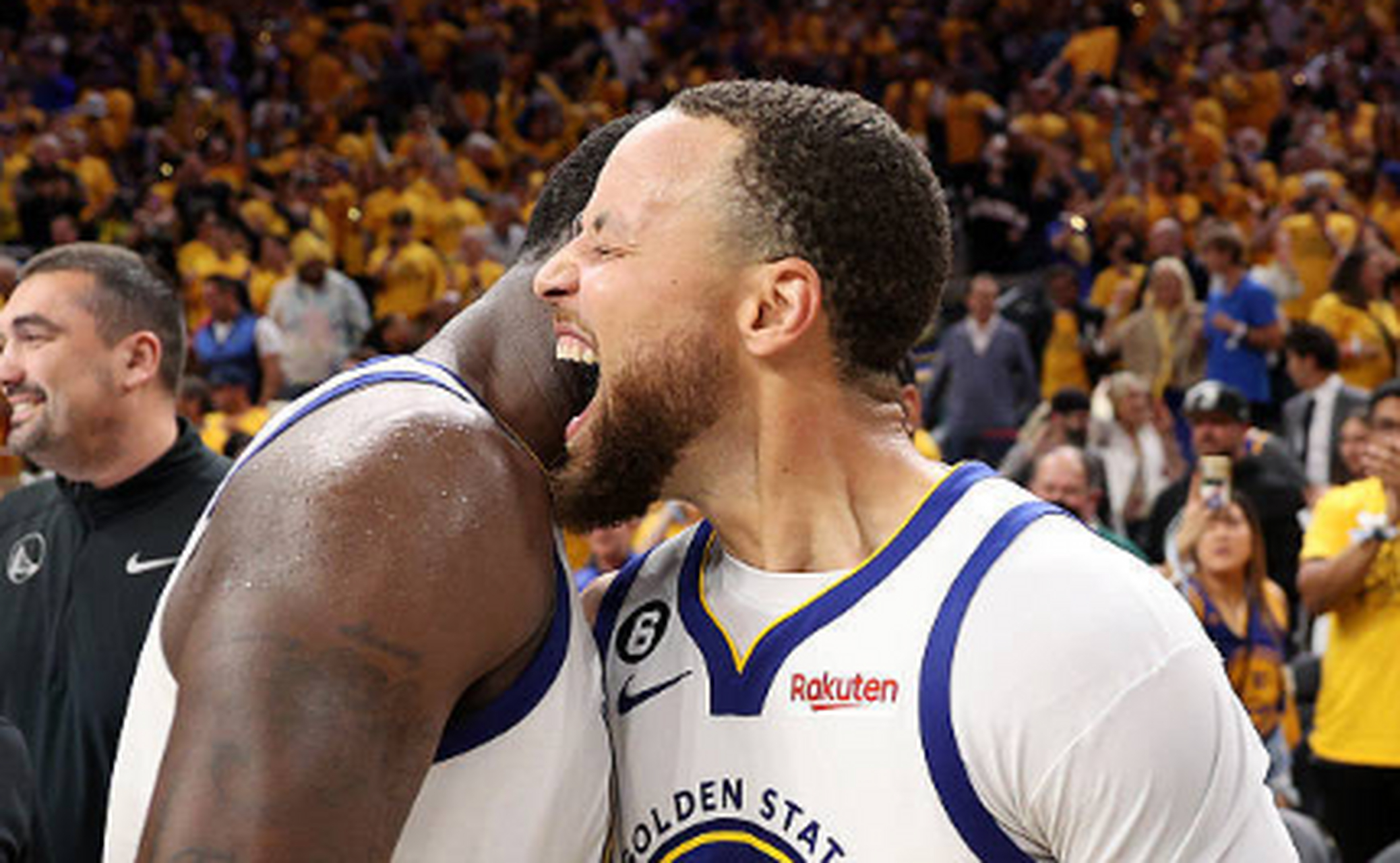 开云体育最新地址-今夜NBA季后赛传出新动向；巴塞罗那绝杀压哨；管理层表态——更衣室稳定；球探报告显示潜力的简单介绍